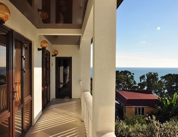 Отель White / Белый Новый Афон