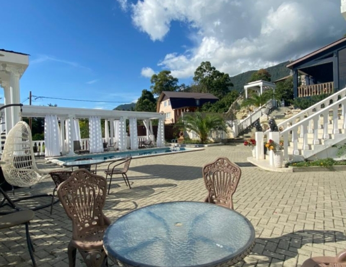 Отель White / Белый Новый Афон